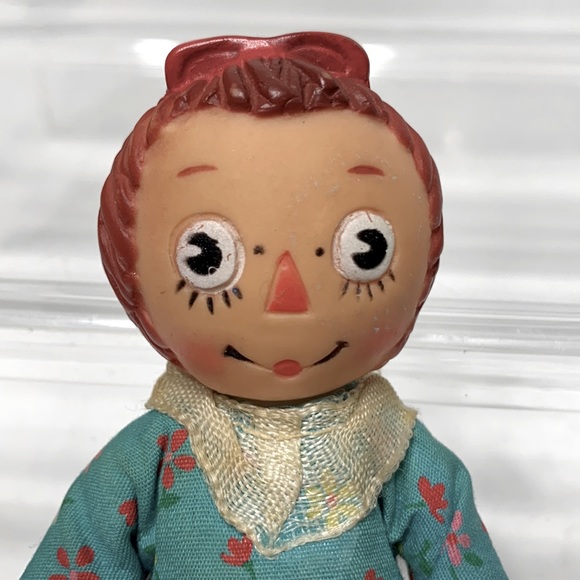 Vintage Raggedy Ann soft rubber doll 5 inch - Picture 2 of 16